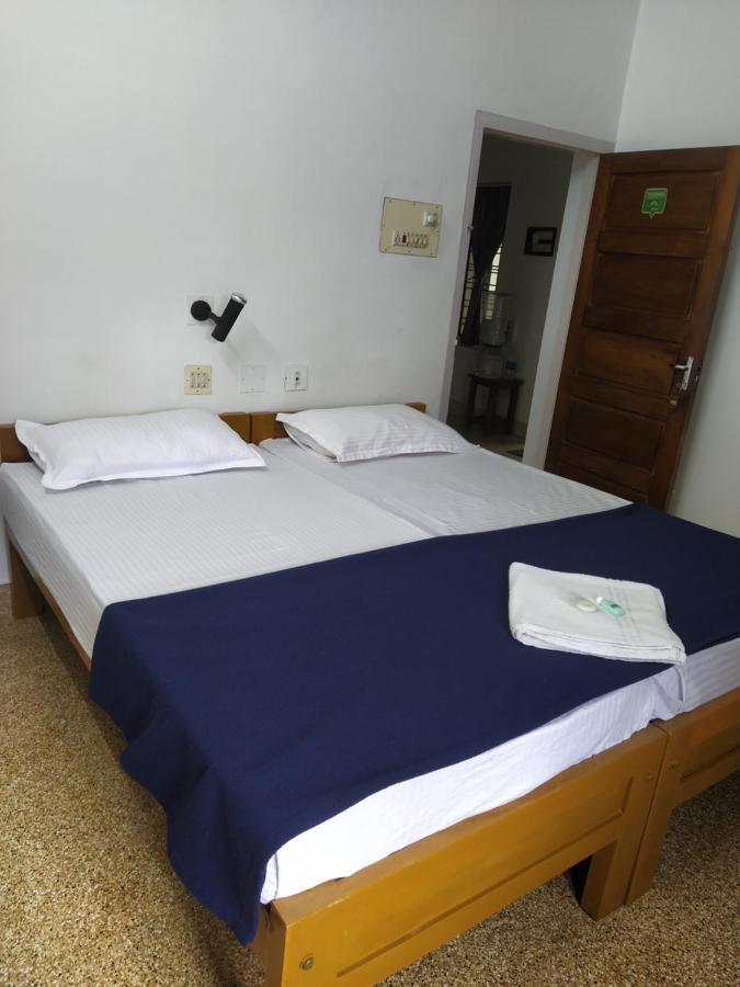 Paradise Inn Guest House Alappuzha Rum bild